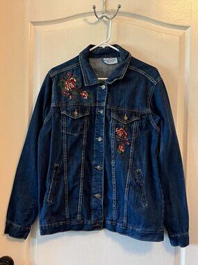 The Skyline Collection Denim Jacket with Floral Embroidery for Women's sz Large